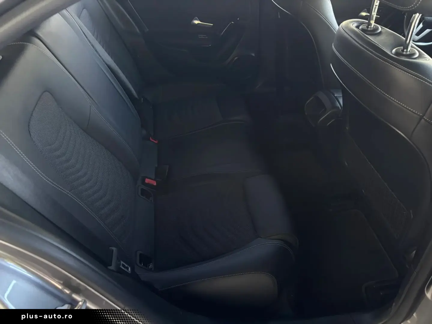 Mercedes-Benz A-180