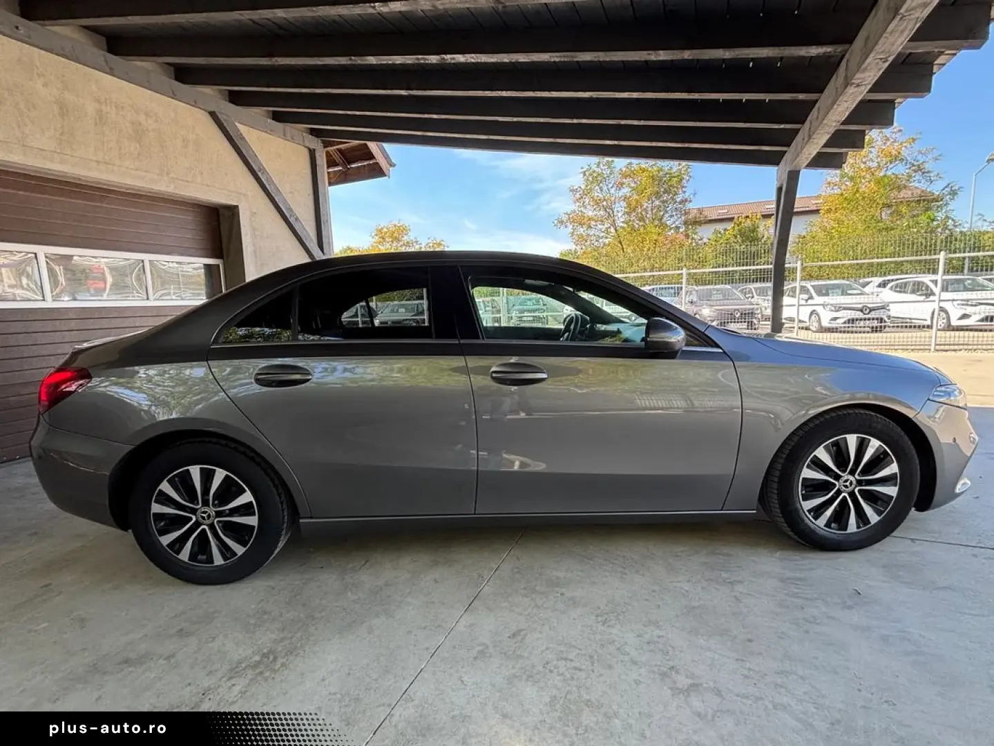 Mercedes-Benz A-180
