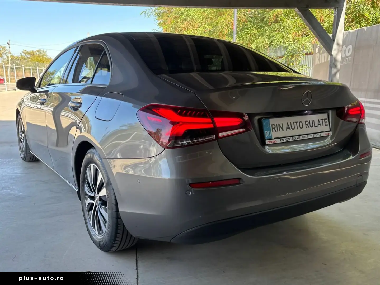 Mercedes-Benz A-180