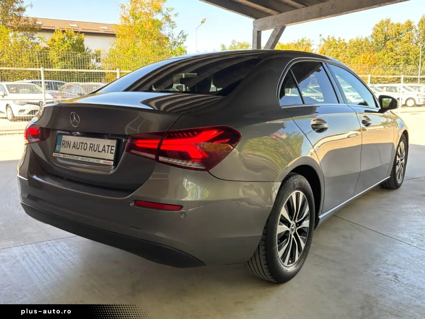 Mercedes-Benz A-180