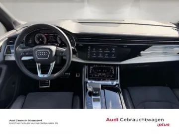 AUDI Q7 50 TDI quattro S line PANO MATRIX B&O
