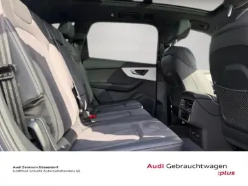 AUDI Q7 50 TDI quattro S line PANO MATRIX B&O