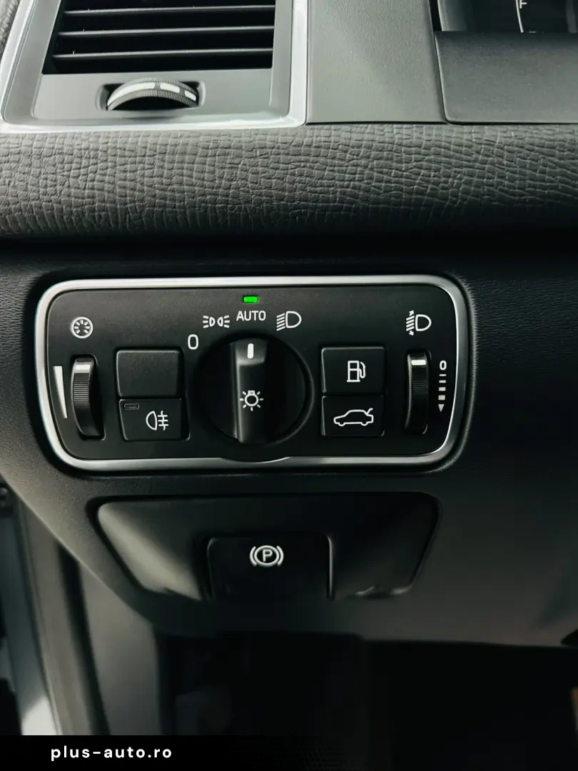 VOLVO XC60 2016 2.0D E6 Garantie 12 Luni Rate Avans 0 Doar C