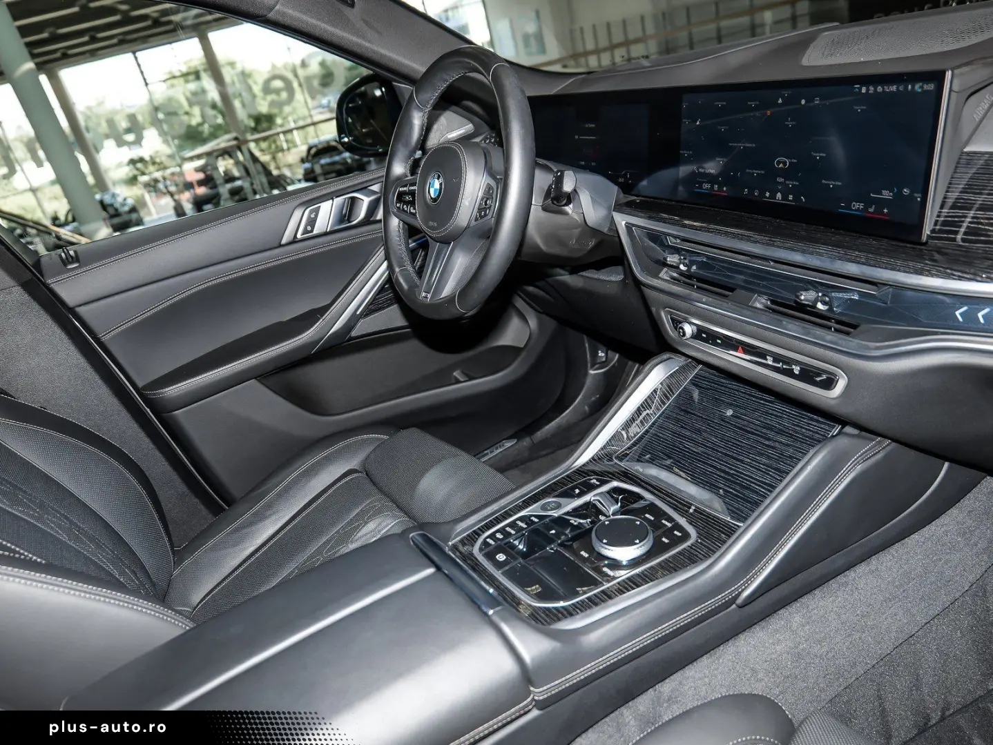 BMW X6 xDrive30d M Sport HUD AHK RFK NAVI LED PDC V