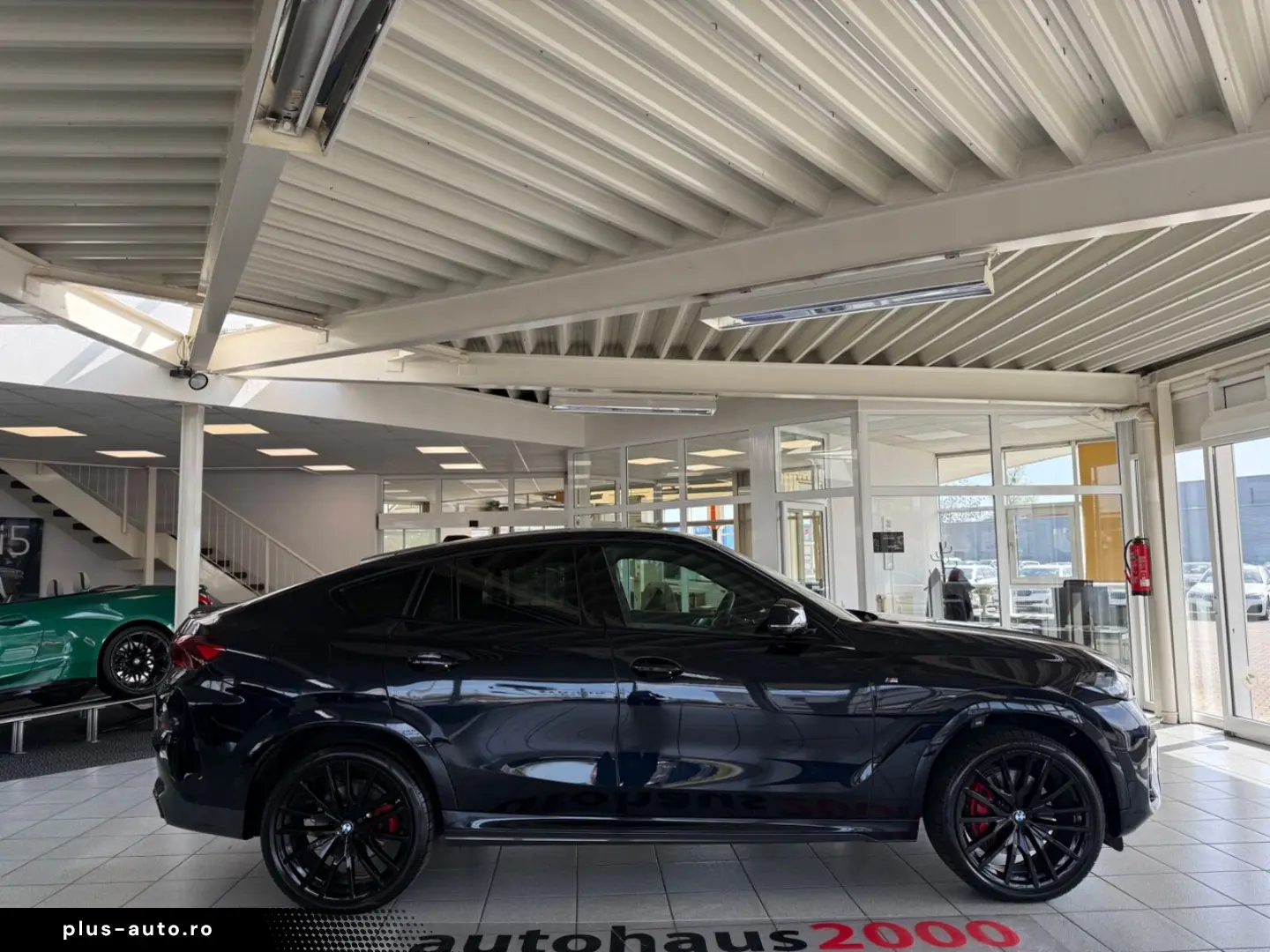 BMW X6 în leasing operațional MOOV