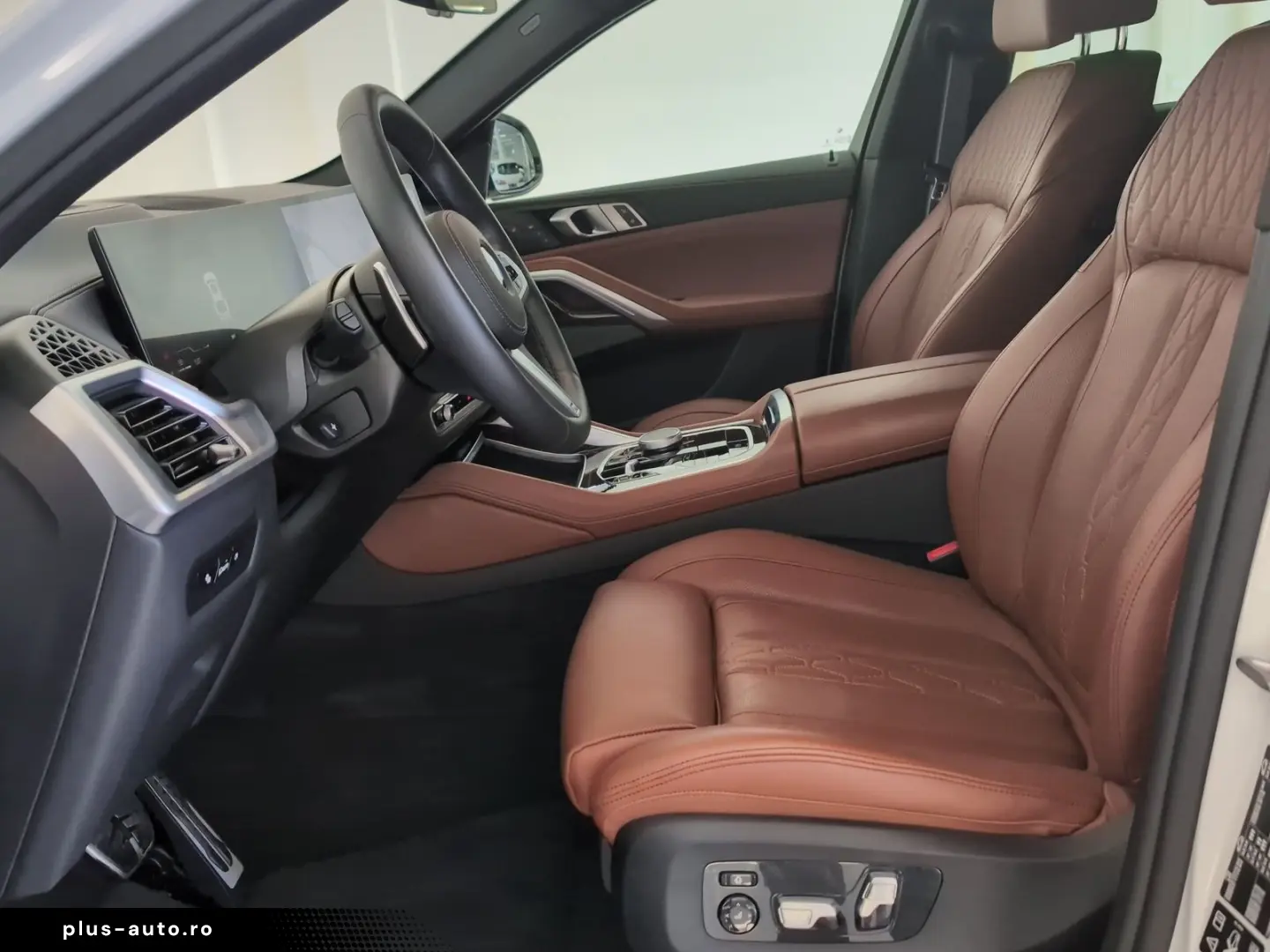 BMW X6 în leasing operațional MOOV