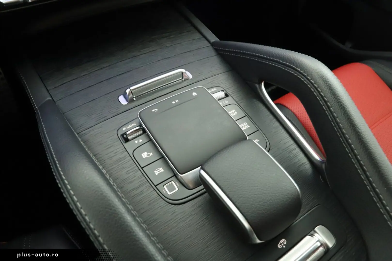 MERCEDES-BENZ  450 d 4MATIC 2025 AMG  Automatik  Scheckheft