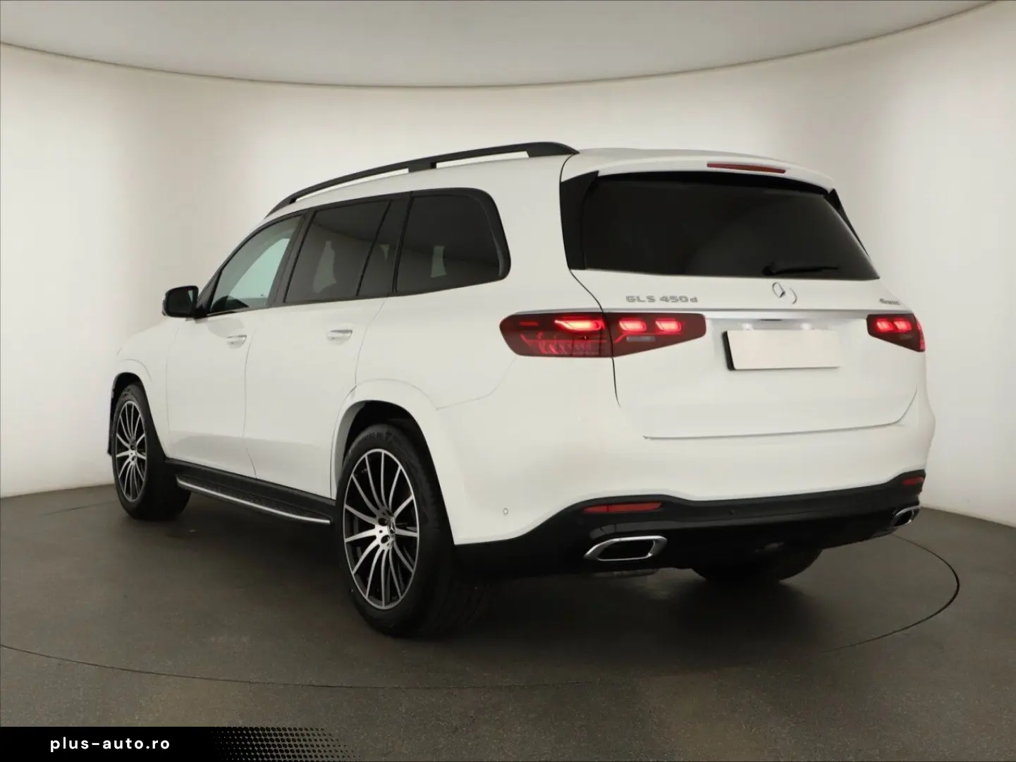 MERCEDES-BENZ GLS în leasing operațional MOOV