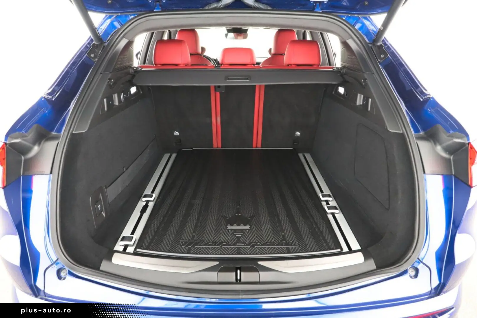 MASERATI Grecale