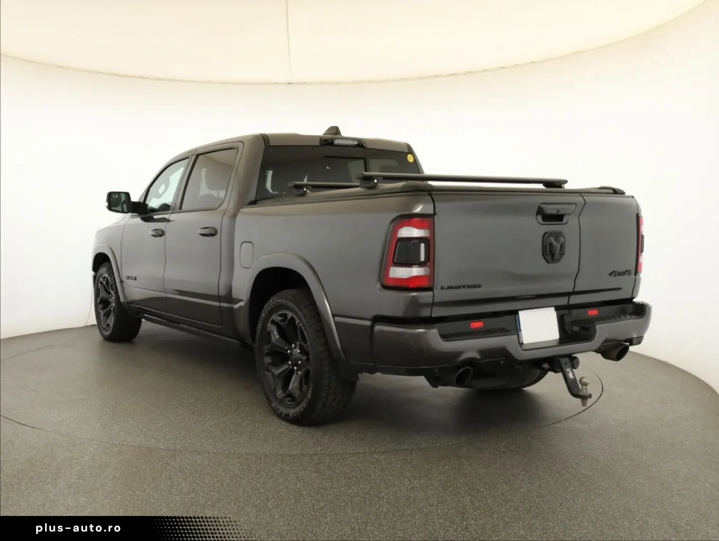 ANDERE Ram 1500 5.7 V8 Hemi