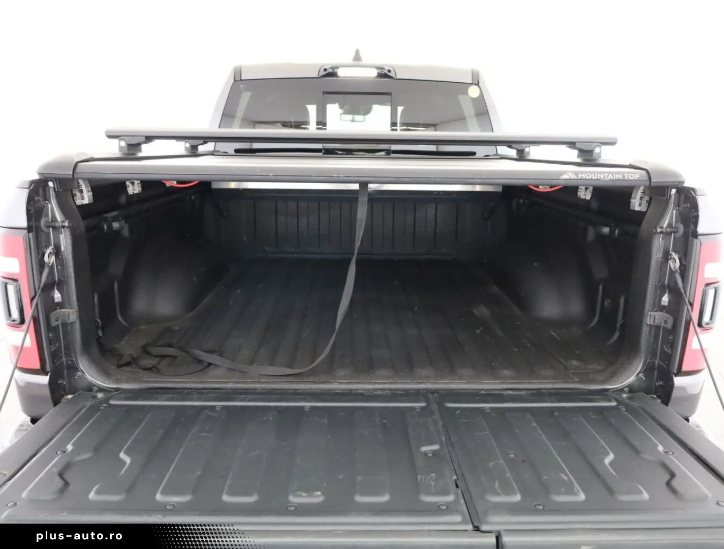 ANDERE Ram 1500 5.7 V8 Hemi