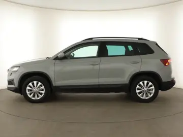 SKODA Karoq 2.0 TDI 2024   Automatik  Scheckheft