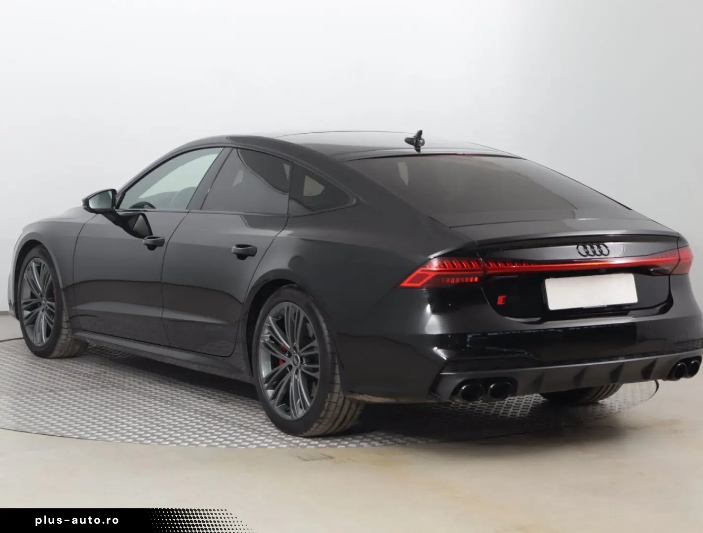 AUDI S7
