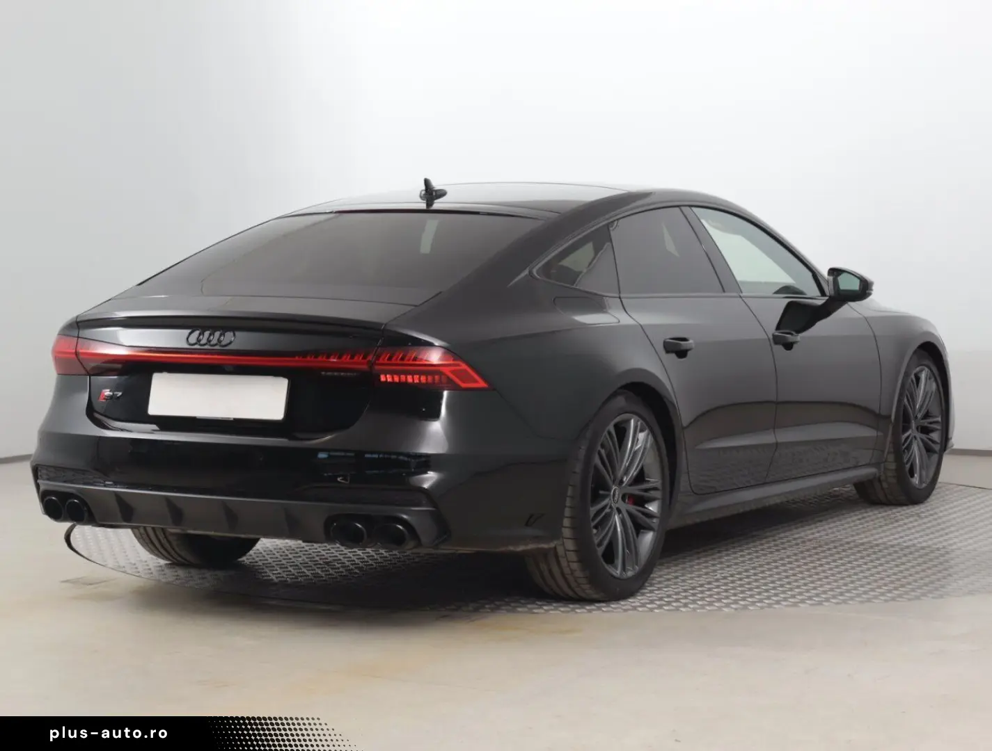 AUDI S7