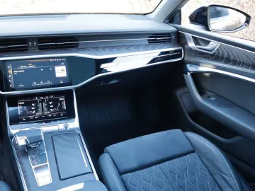 AUDI S7