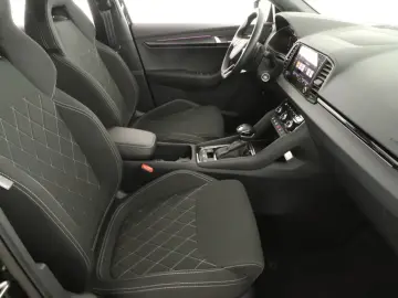 SKODA Karoq 2.0 TDI 2024 Sportline   Automatik