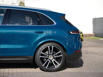 PORSCHE Cayenne MASSAGE-2DISPLAY-PANO-INNO-BOSE-BEIGE