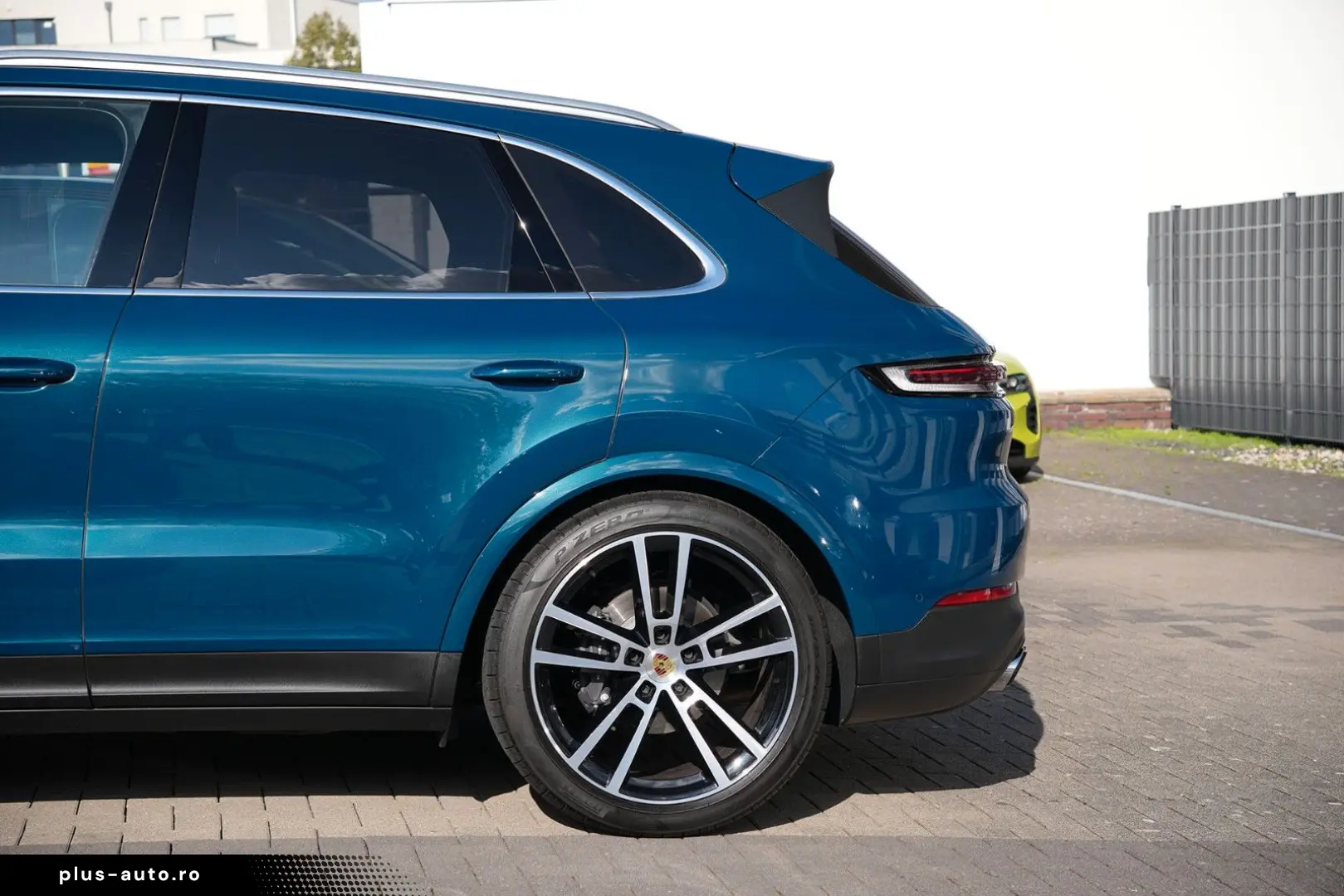PORSCHE Cayenne MASSAGE-2DISPLAY-PANO-INNO-BOSE-BEIGE