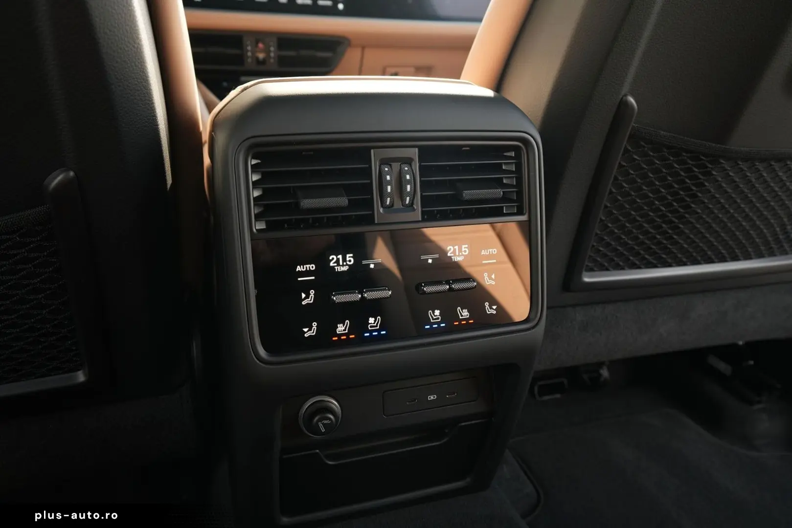 PORSCHE Cayenne MASSAGE-2DISPLAY-PANO-INNO-BOSE-BEIGE