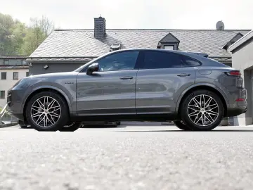 PORSCHE Cayenne Coupe E-Hybrid Black Edition BFD Head-Up