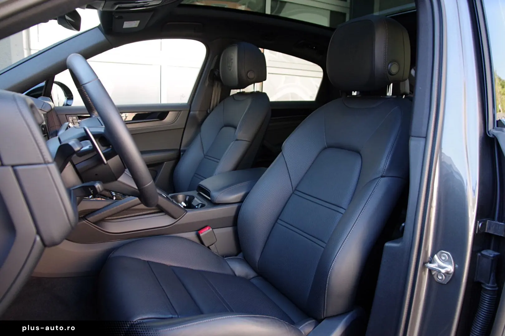 PORSCHE Cayenne Coupe E-Hybrid Black Edition BFD Head-Up