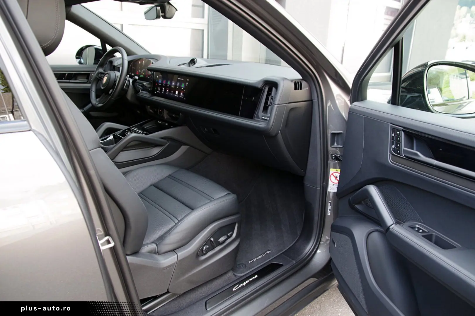 PORSCHE Cayenne Coupe E-Hybrid Black Edition BFD Head-Up