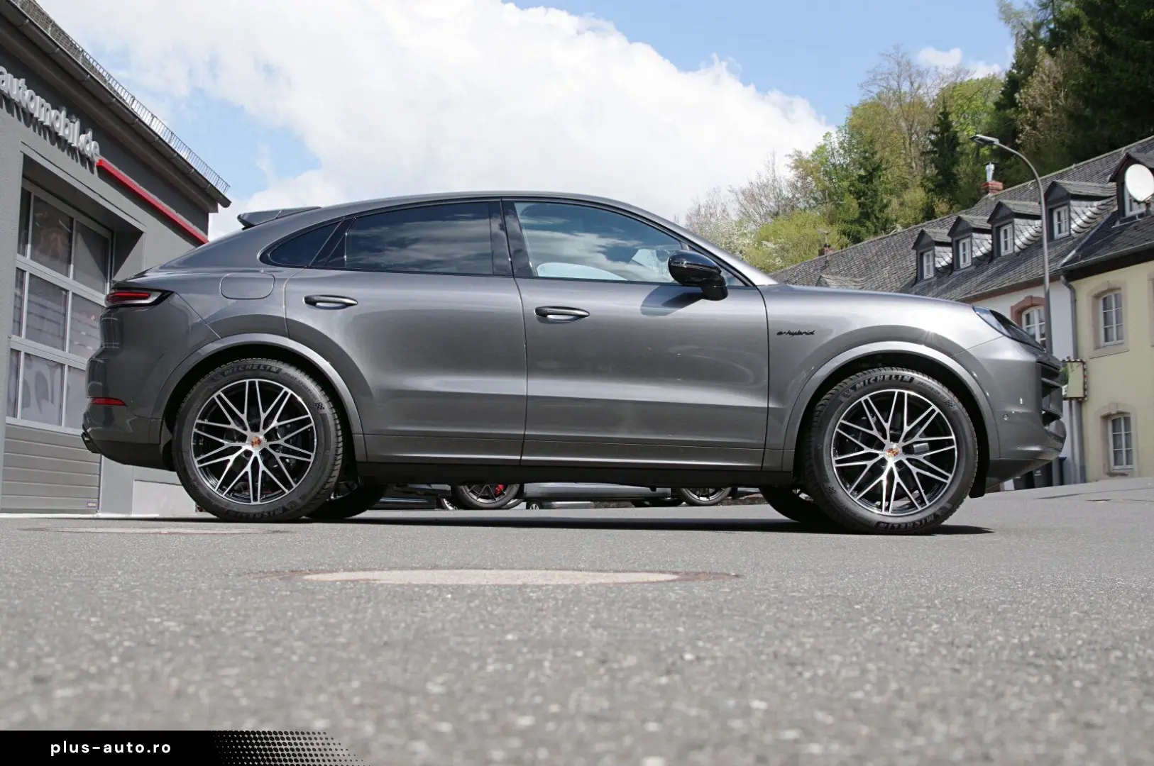 PORSCHE Cayenne Coupe E-Hybrid Black Edition BFD Head-Up