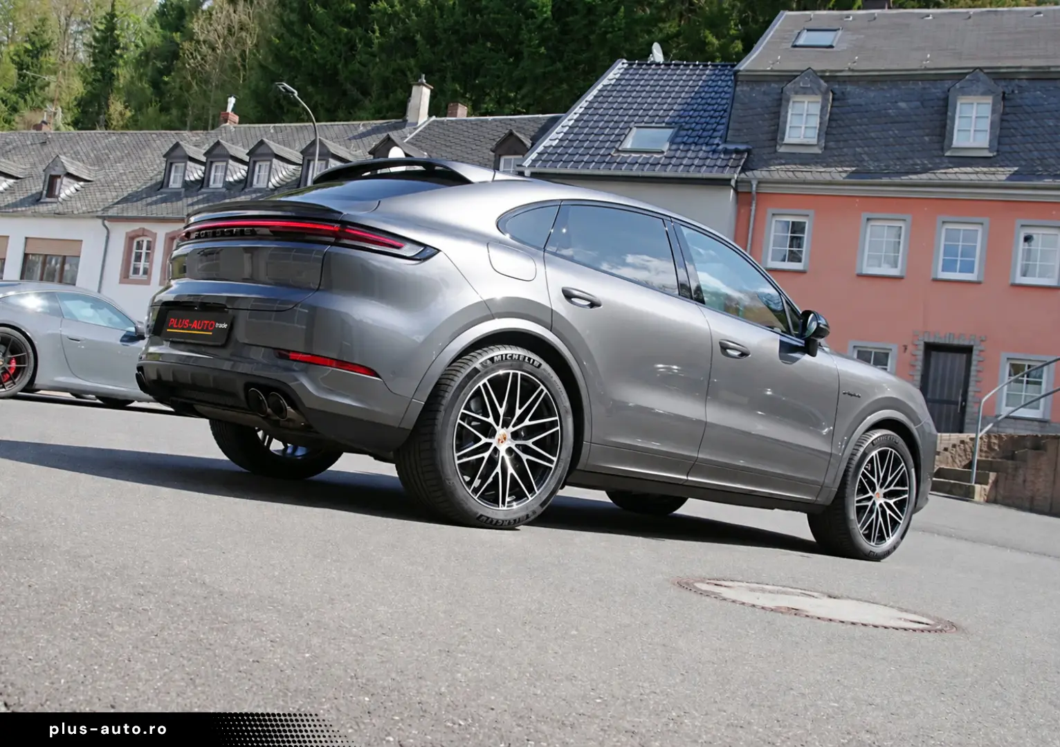 PORSCHE Cayenne Coupe E-Hybrid Black Edition BFD Head-Up