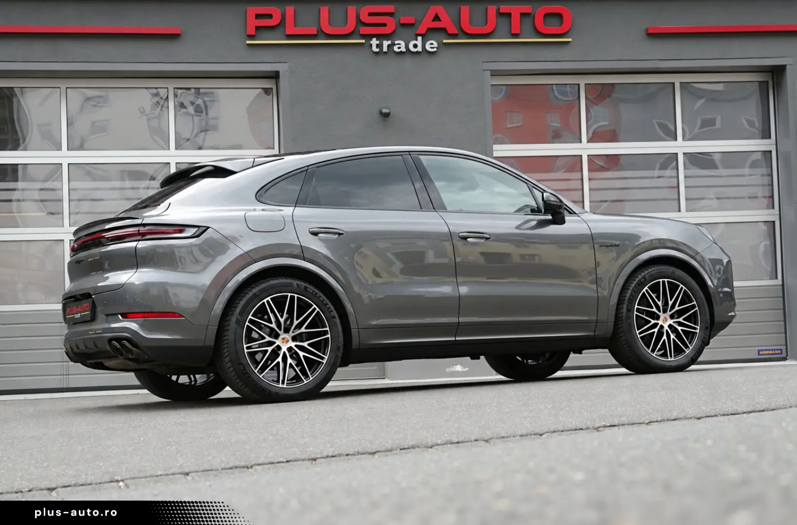 PORSCHE Cayenne Coupe E-Hybrid Black Edition BFD Head-Up