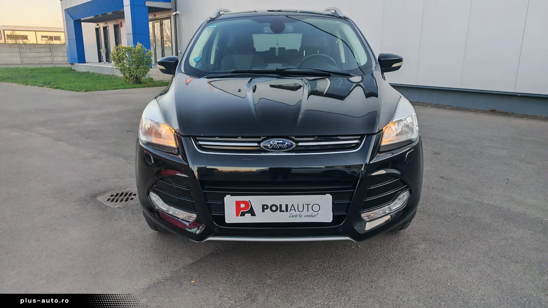 Ford Kuga 2.0 TDCi 4WD Powershift Titanium