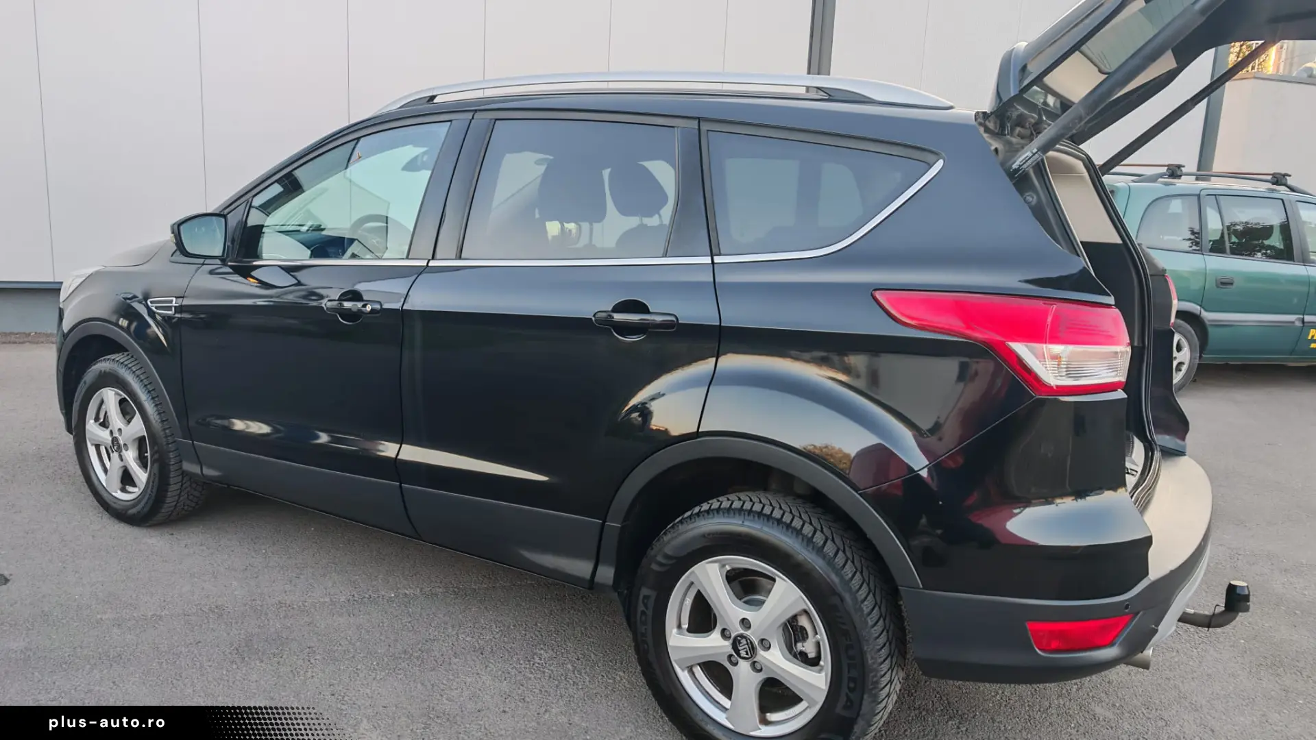 Ford Kuga 2.0 TDCi 4WD Powershift Titanium