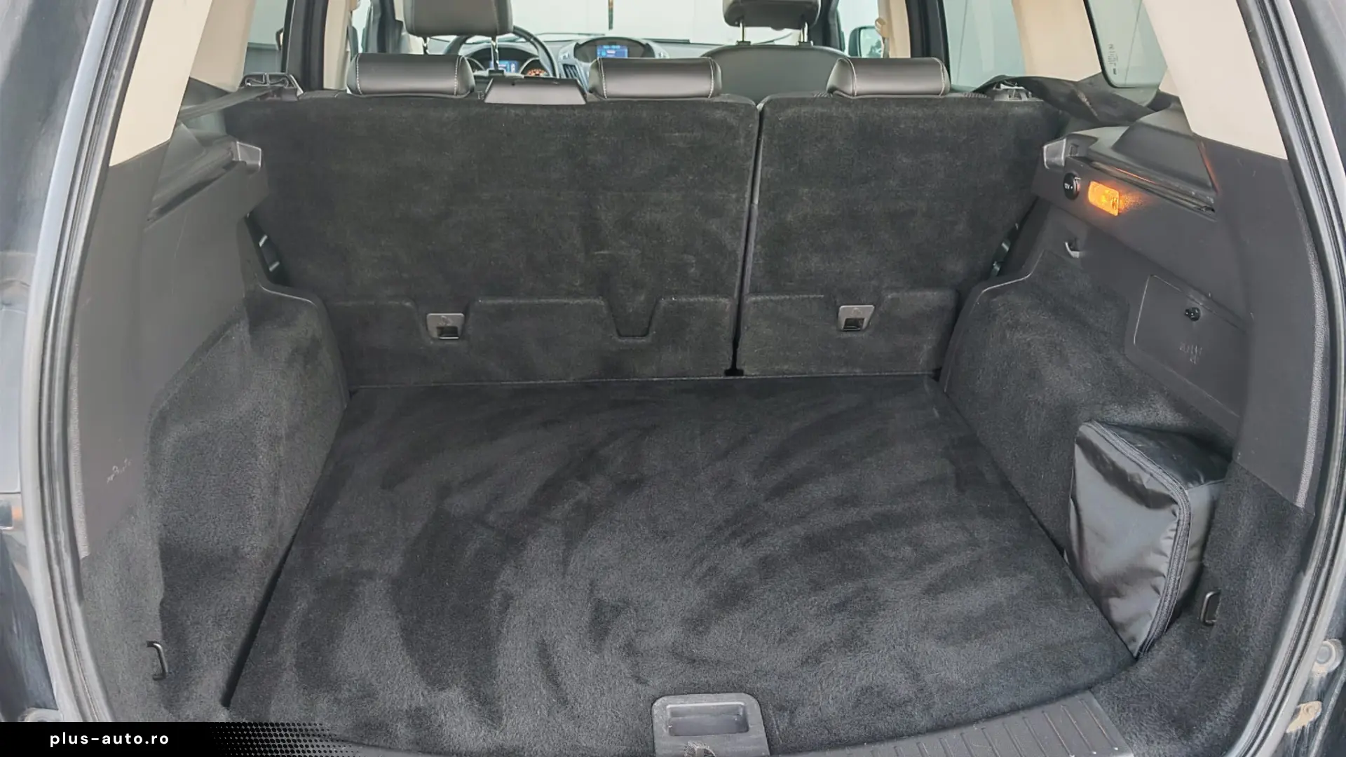 Ford Kuga 2.0 TDCi 4WD Powershift Titanium