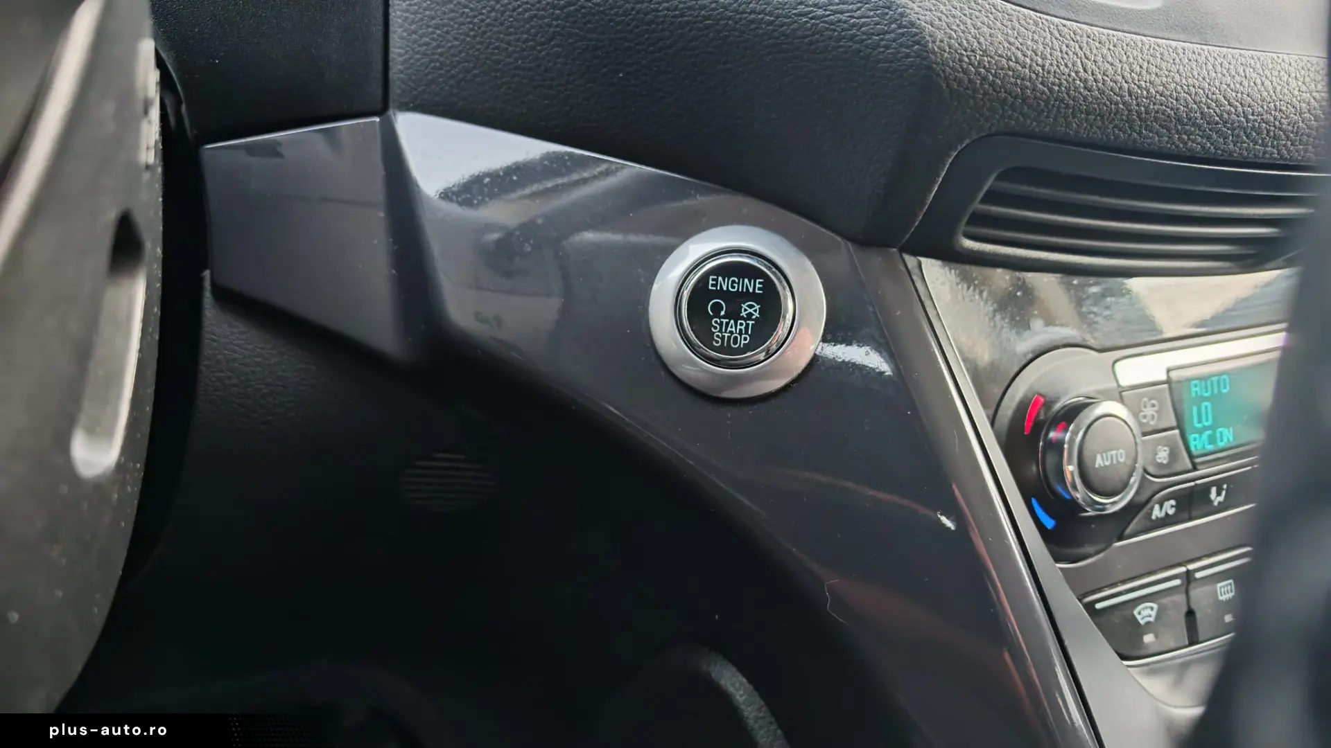 Ford Kuga 2.0 TDCi 4WD Powershift Titanium