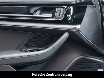 PORSCHE Panamera 4 E-Hybrid SportDesign HD BeifDisplay B
