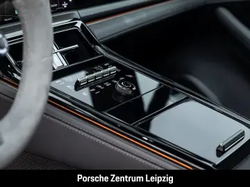 PORSCHE Panamera 4 E-Hybrid SportDesign HD BeifDisplay B