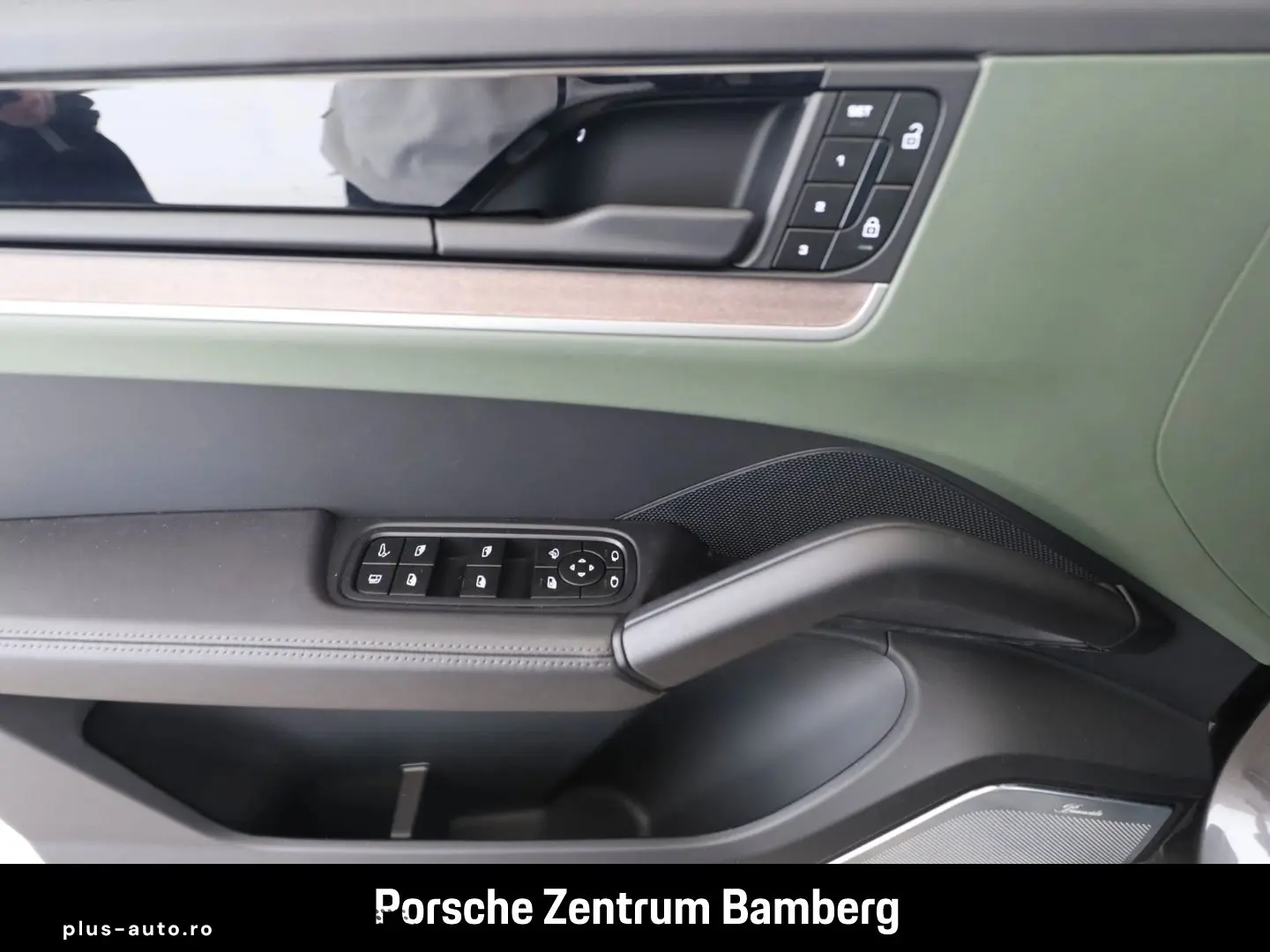 PORSCHE Cayenne E-Hybrid  Inno-Drive  Burmester  Sport D