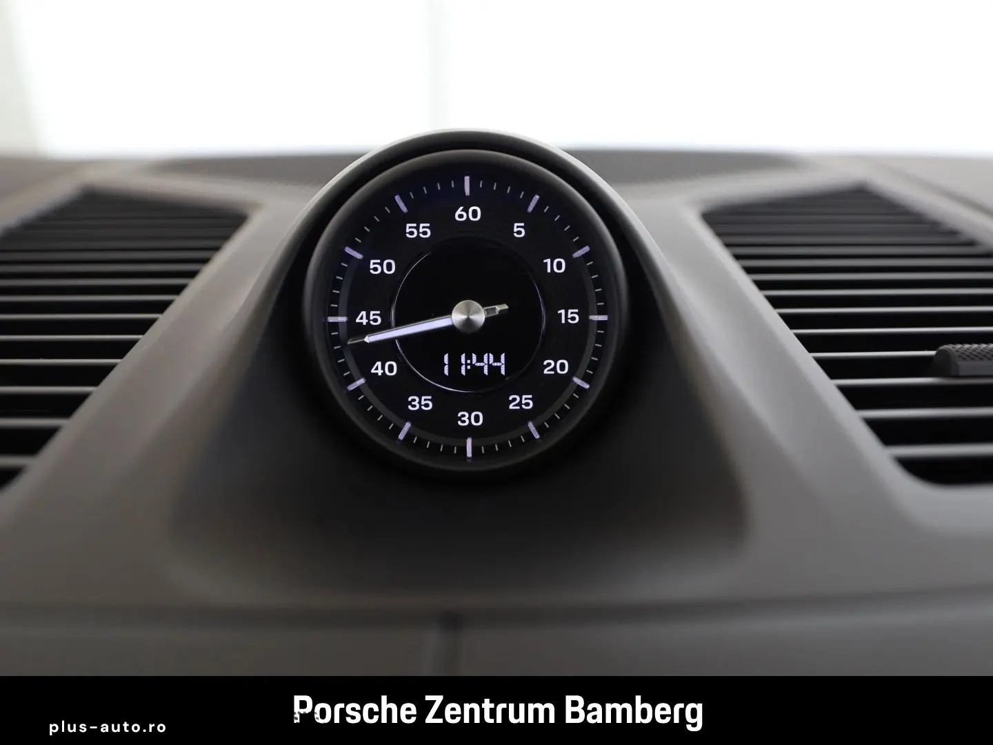 PORSCHE Cayenne E-Hybrid  Inno-Drive  Burmester  Sport D