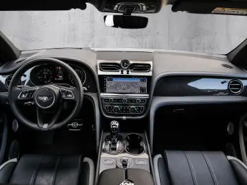 BENTLEY Bentayga Speed Light Emerald  Leather  Carbon