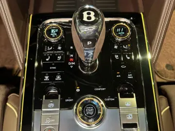 BENTLEY Flying Spur