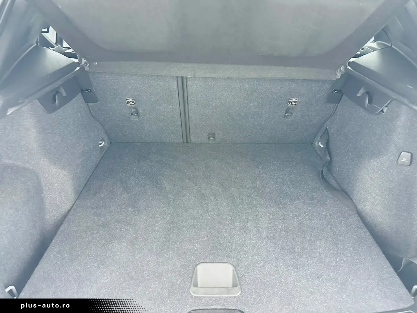 VOLVO XC40 2019 2.0D E6 Garantie 12 Luni Rate Avans 0 Doar C