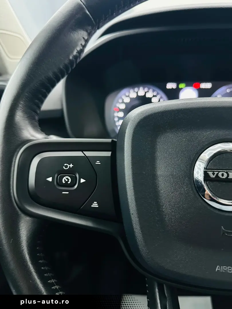 VOLVO XC40 2019 2.0D E6 Garantie 12 Luni Rate Avans 0 Doar C