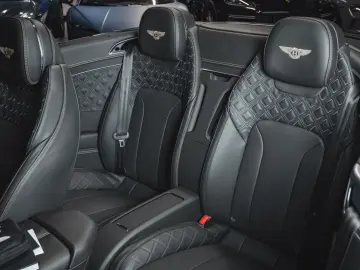 BENTLEY CONTINENTAL GTC V8 FIRST HAND NEW SERVICE