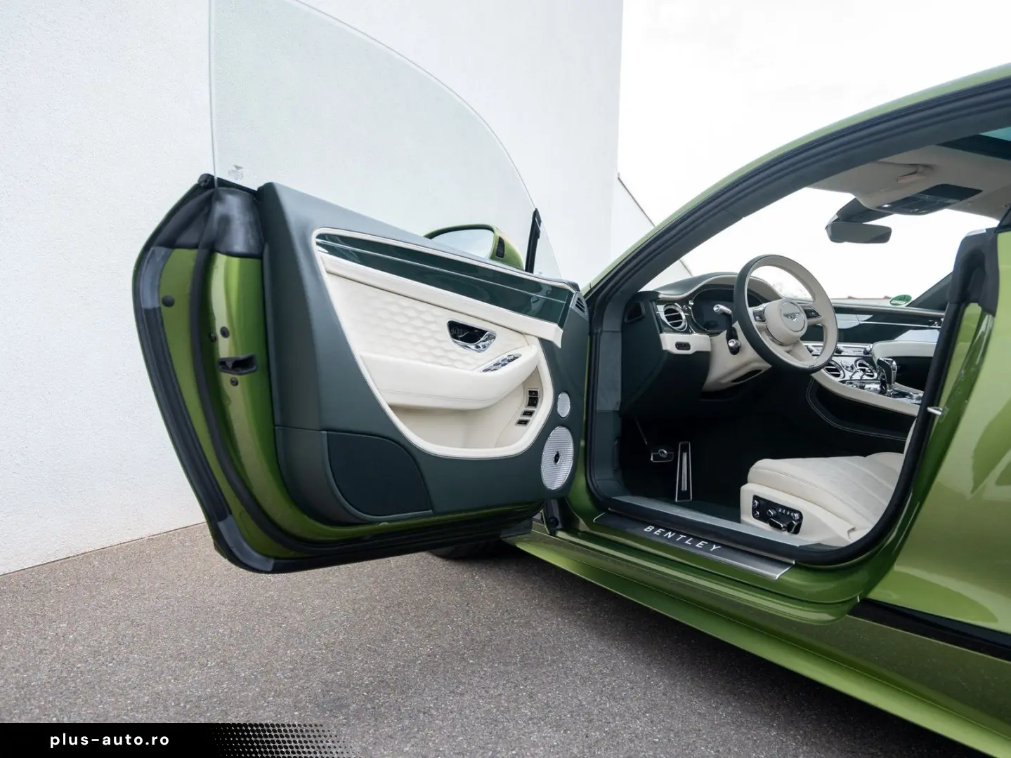 BENTLEY Continental GT Speed V8 Hybrid