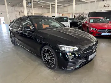 Mercedes-Benz C 180 AMG LINE