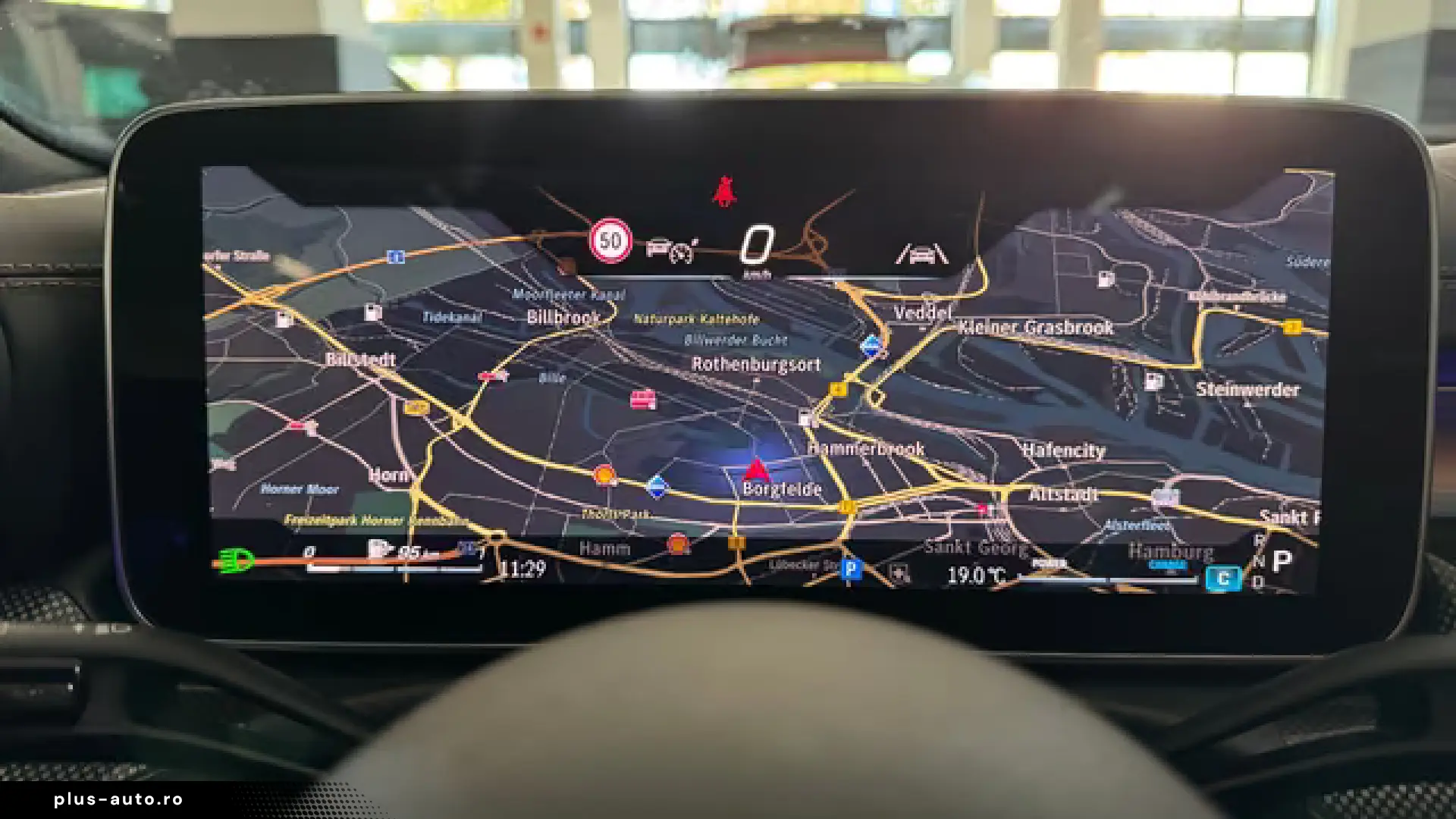 MERCEDES-BENZ Clasa C în leasing operațional MOOV