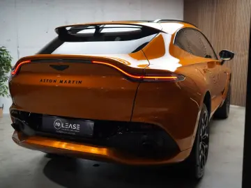 ASTON MARTIN DBX 4.0 V8
