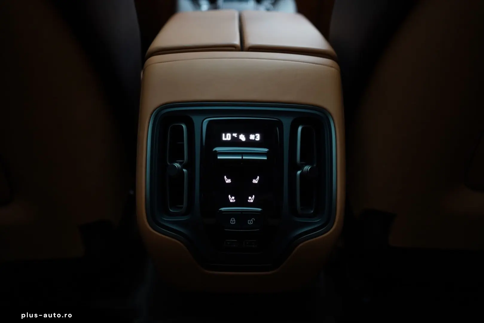 ASTON MARTIN DBX 4.0 V8