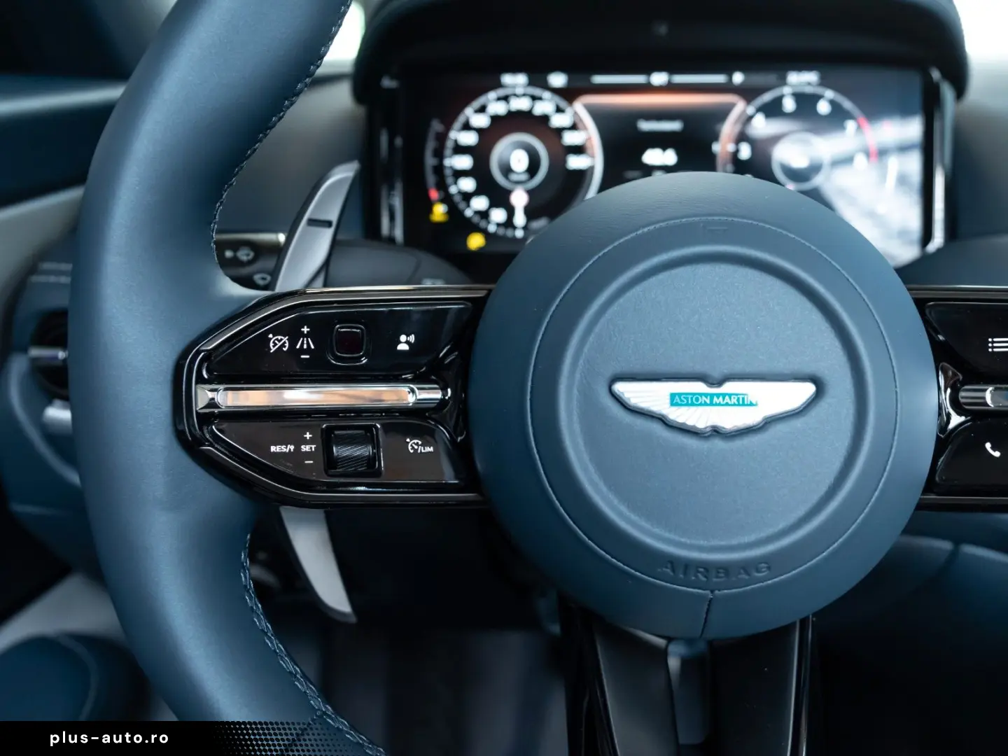 ASTON MARTIN DB12 Volante   360 Degree Camera   Vent. Seats