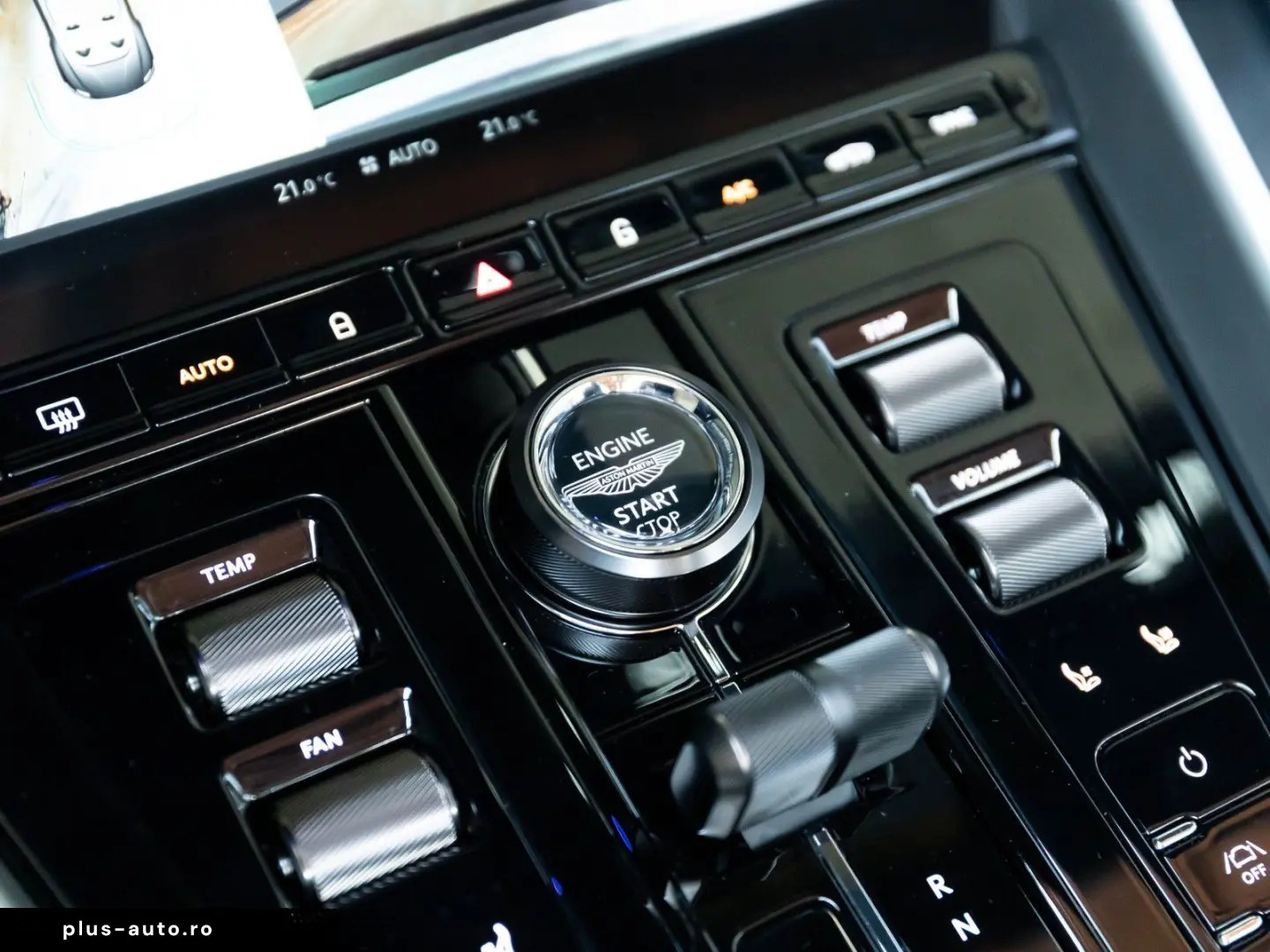 ASTON MARTIN DB12 Volante   360 Degree Camera   Vent. Seats