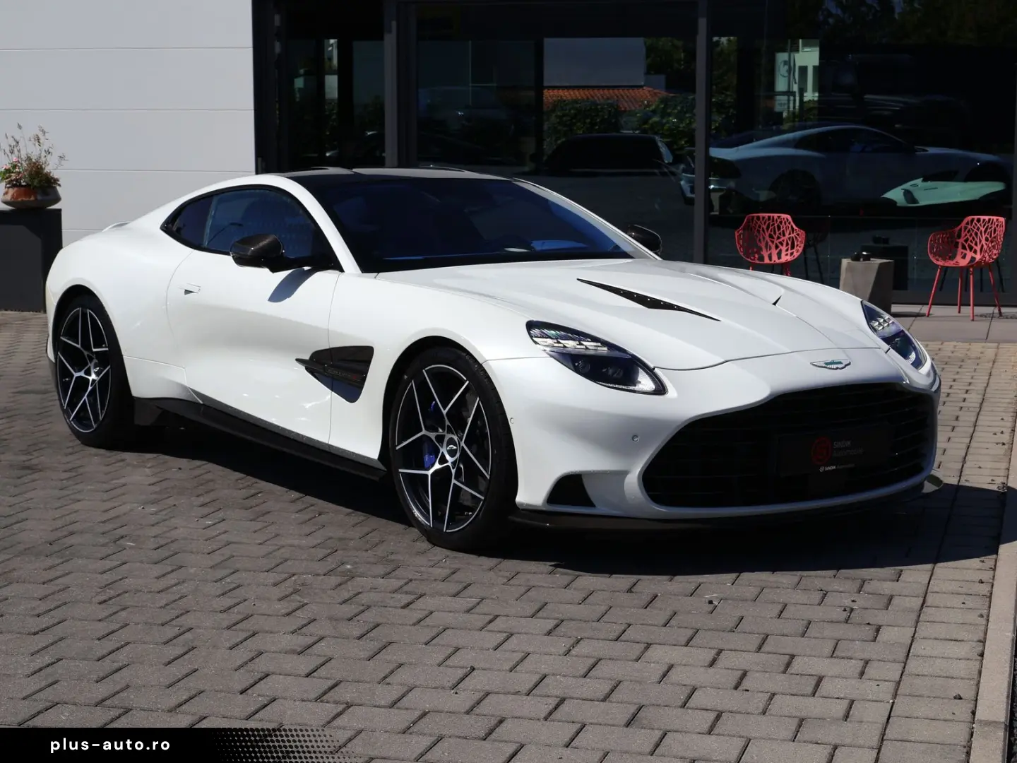 ASTON MARTIN Vanquish V12 by  Q  full CARBON-Sonderl&hellip;